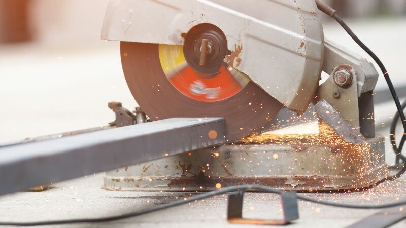 10-Tips-on-How-to-Cut-Stainless-Steel