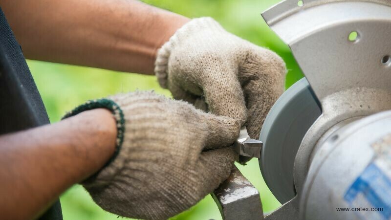Dressing of grinding wheels - CRATEX Abrasives